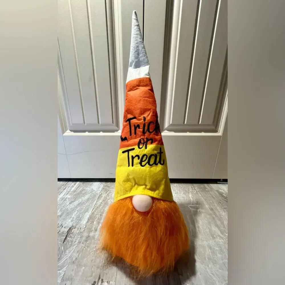 Trick or Treat Halloween gnome